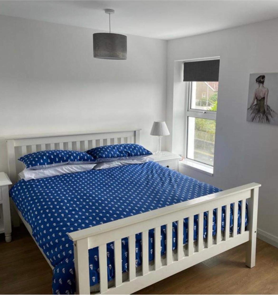 Enfield Street House Behind Portstewart Promenade With Partial Sea View From Front 3 Bed Sleeps 7 Exterior foto